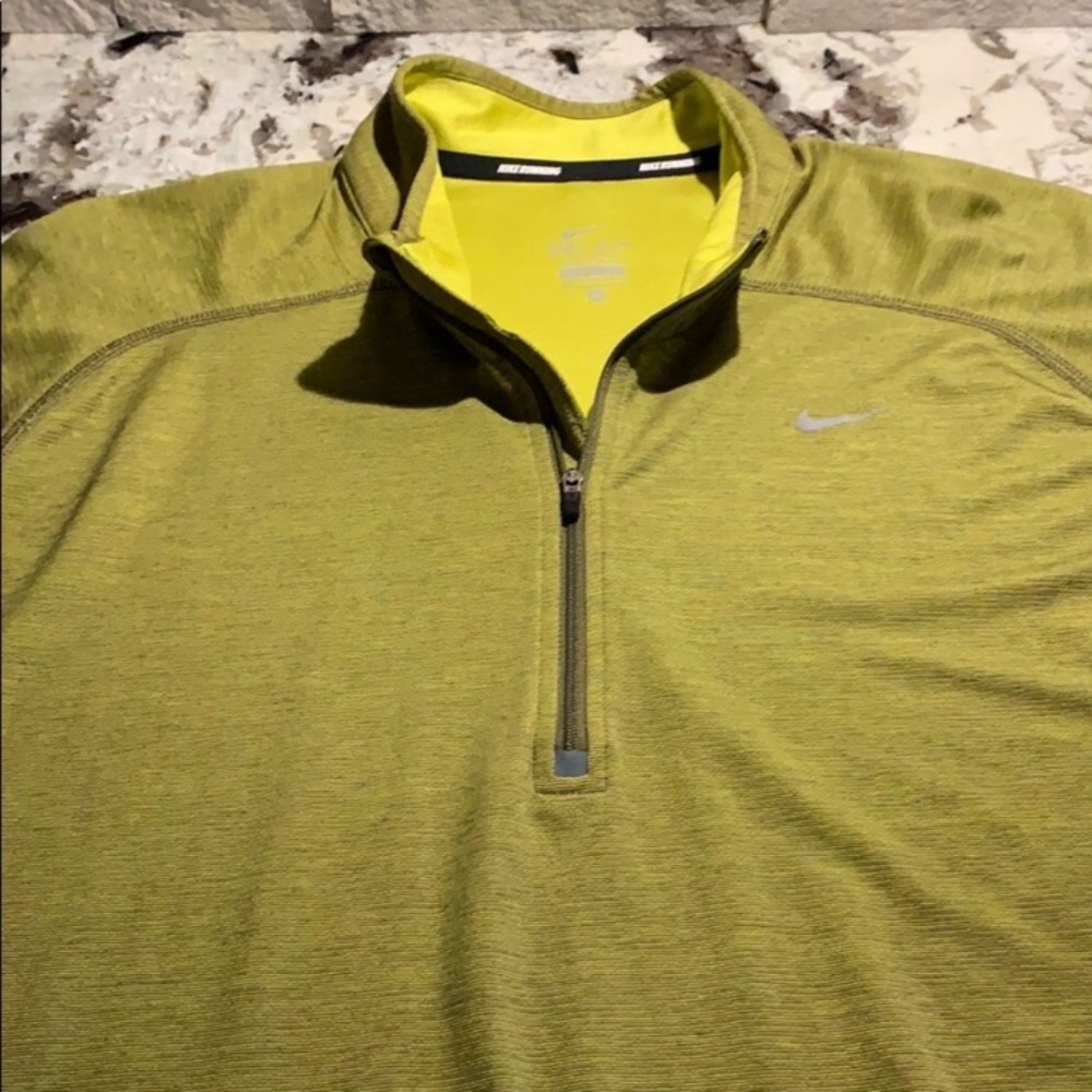 Nike 1/4 Zip Up Running Shirt Size XL